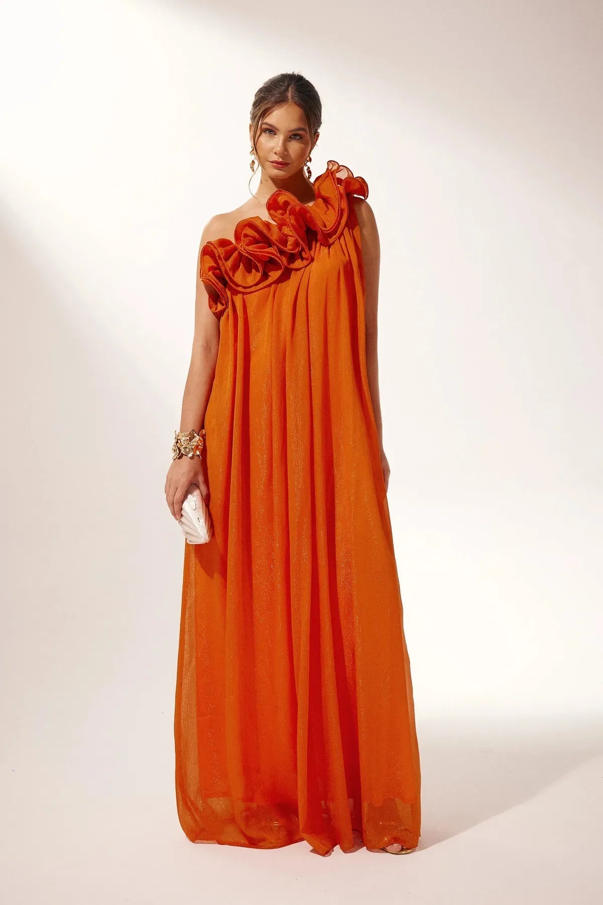 Tangerine Bloom | Asymetryczna suknia wieczorowa z falbanami w intensywnym pomarańczowym kolorze 5